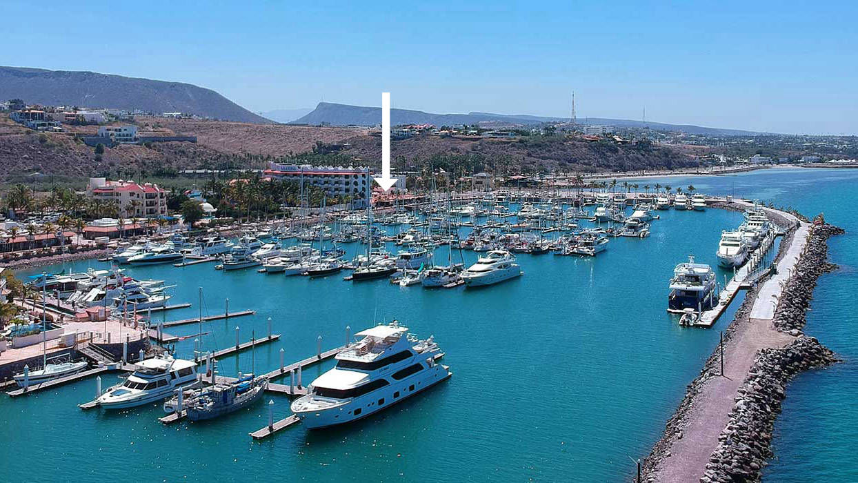 luxury sailing catamaran Los Cabos